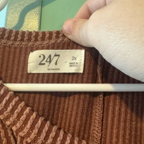 Maurice’s Ribbed Top size 2X - Picture 6 of 6